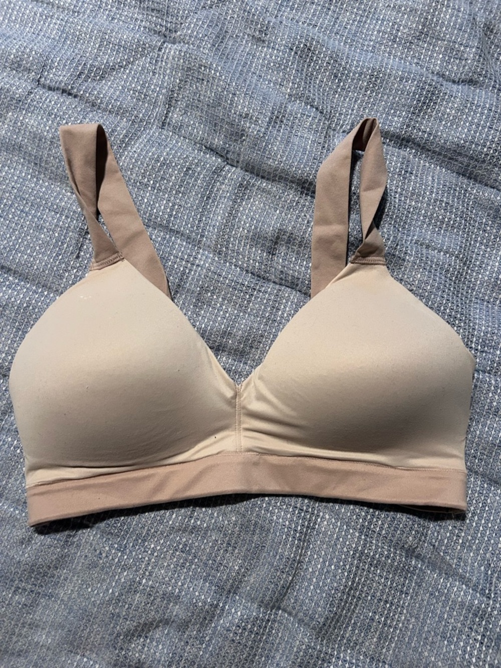 SPANX Seamless Nude T-Shirt Bra